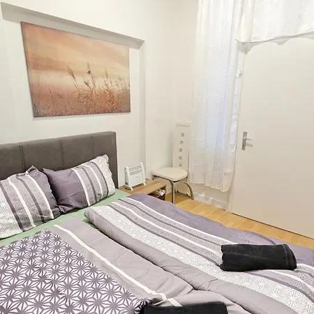 Ubytování v soukromí Cozy In Lugner City Area Vídeň