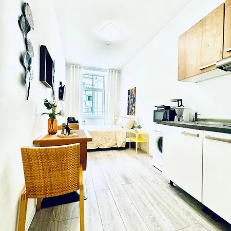 Cozy Apt, 15-min Drive To Schoenbrunn Apartment