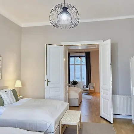 Apartment 10 Minutes To Mariahilfer Strasse I Naehe Zentrum