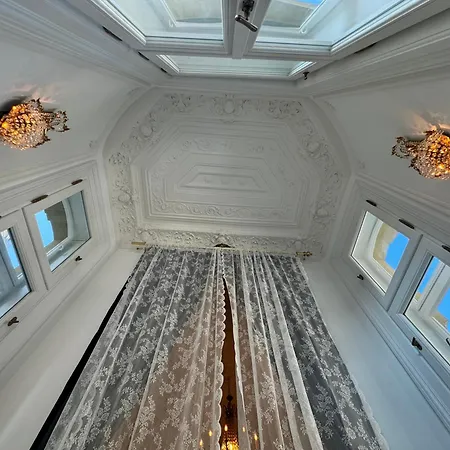 Apartment 7th Heaven Center