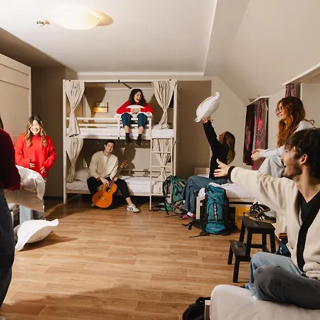 Wombat's Naschmarkt Hostel *