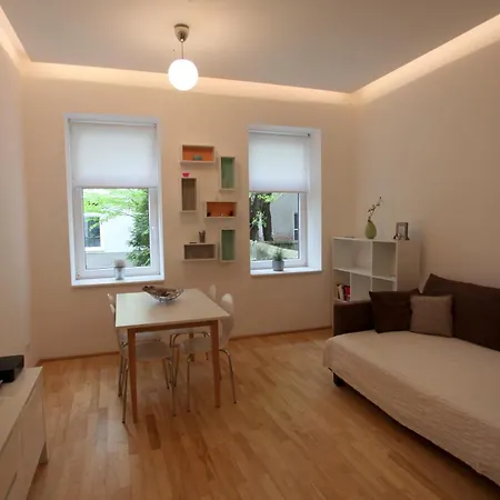 Moderne Altbauwohnung In * Vienna