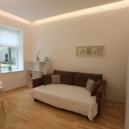 Apartment Moderne Altbauwohnung In