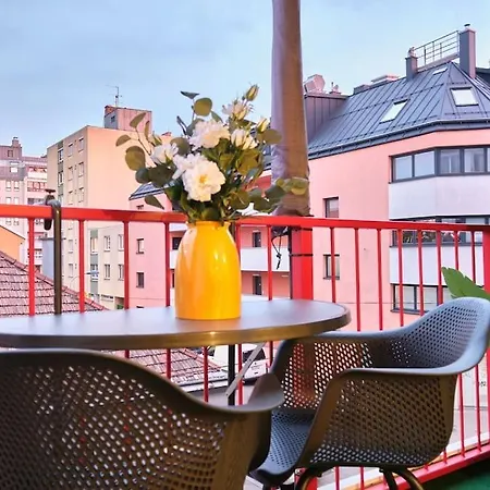 Free Parking I Balcony I 5 Min To Train Station Apartment Vienna