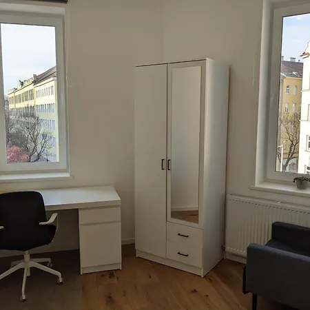 Clearvuehome - Quiet 54 M2 Messe Apartment Vienna