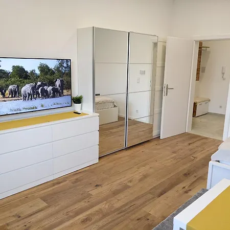 Clearvuehome - Quiet 54 M2 Messe