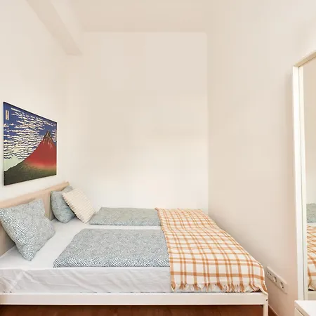 Perfecto With Designers Touch 24h Check-in Apartment