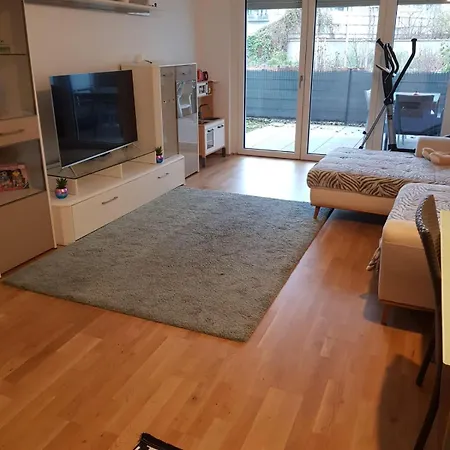 Apartament Giani's