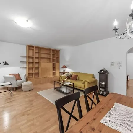 Nature & Comfort For 5