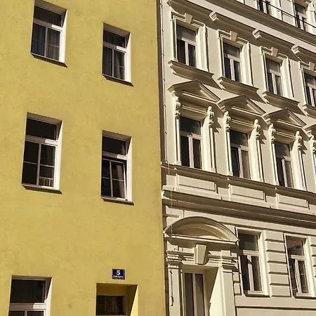 Deluxe Mit Apartment *