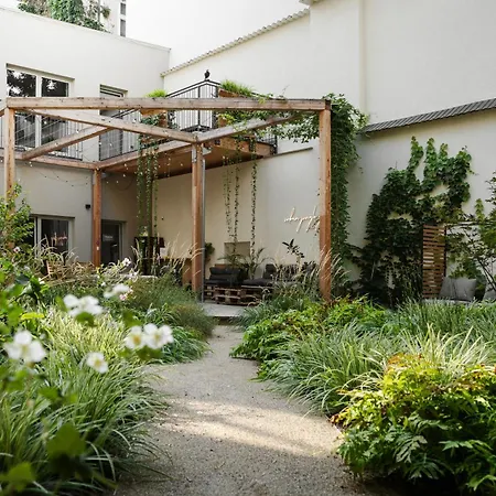 Urban Jungle *