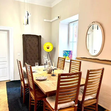 Belvedere Apartment