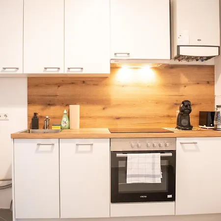 4ty3 - Franz Josef Is Calling Apartment