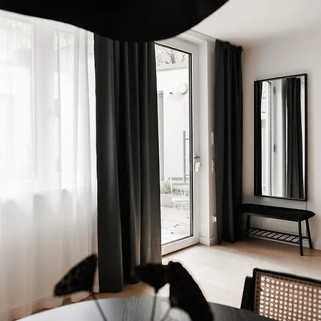 Augarten Loft With Terrace *