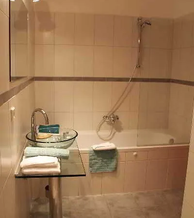 Apartment Checkvienna - Premium Vienna