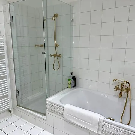 Neu! Im Stadtzentrum 4 Apartment *