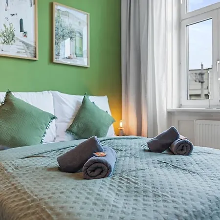 Apartment Stylish & Modern Viennese