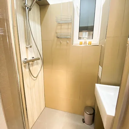 Apartment Senator Flat Paulus Vienna