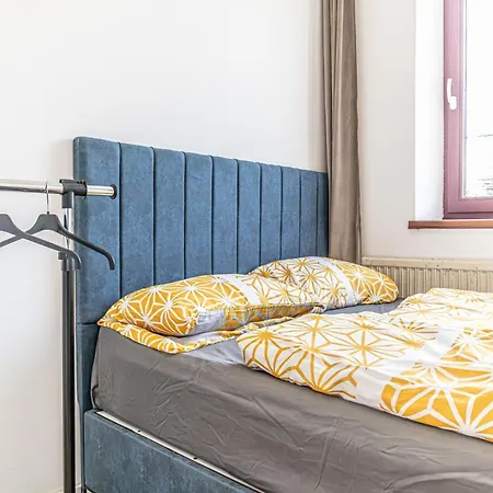Comfy In Shared With Terrace And Garden Hostel *