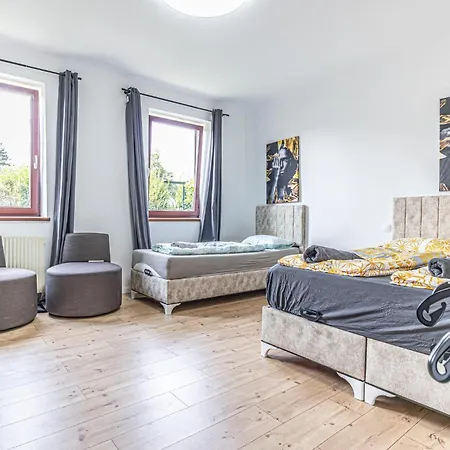 Comfy In Shared With Terrace And Garden *