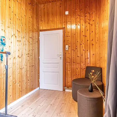 Comfy In Shared With Terrace And Garden Hostel *