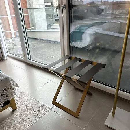 Panorama Apartment *