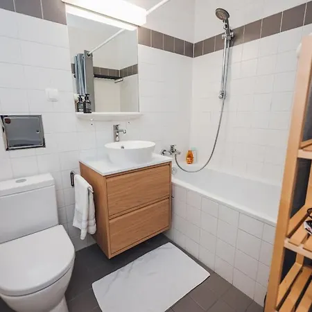 Designer-apartment Zum Wohlfuehlen Vienna
