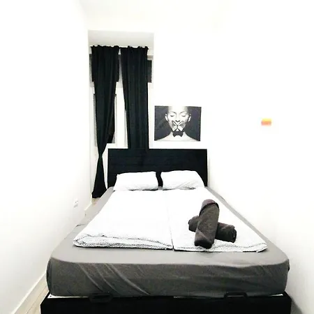 Comfortable In Akh Area