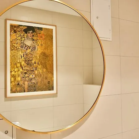 Apartment High End Long *
