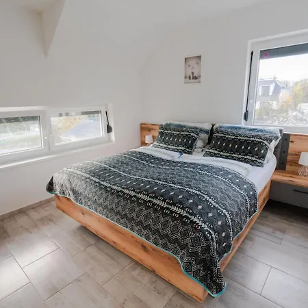 Domus Optima - Cozy Retreat In וינה