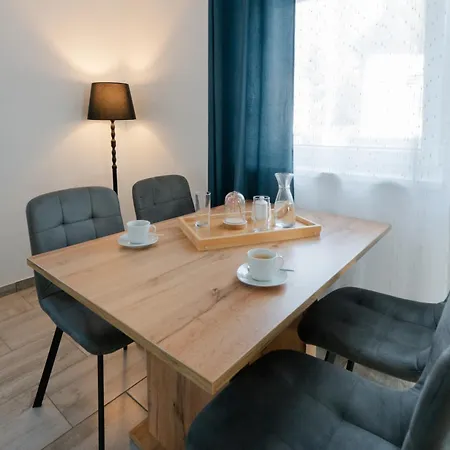 Domus Optima - Cozy Retreat In וינה