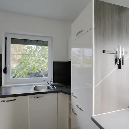 Domus Optima - Cozy Retreat In דירה וינה