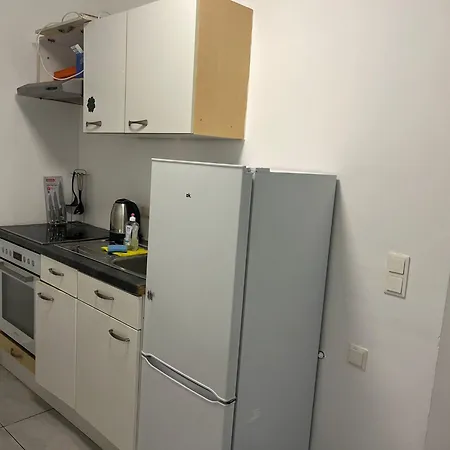 Apartment Stylish 1br In A Location