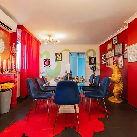 Holiday home Free Parking-3br-200m2 House-ac-1000m2 Garden Vienna