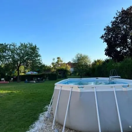 Free Parking-3br-200m2 House-ac-1000m2 Garden Holiday home