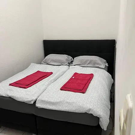 Lovely 3br Apt Next To Meidling Station * Vienna
