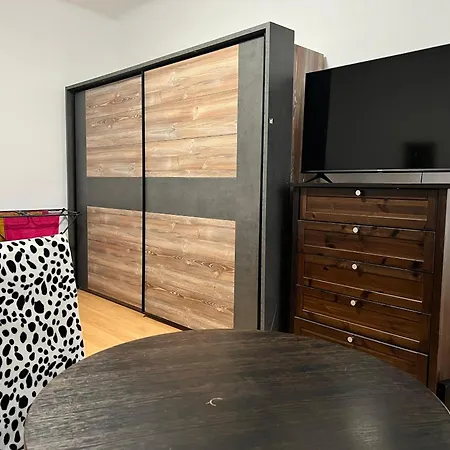 Apartment Comfortable 1br Perfect Location In