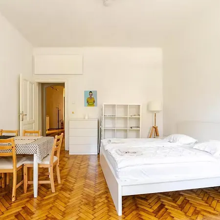 Apartment My