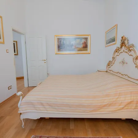 Apartment Empress Sisi Royal Vienna