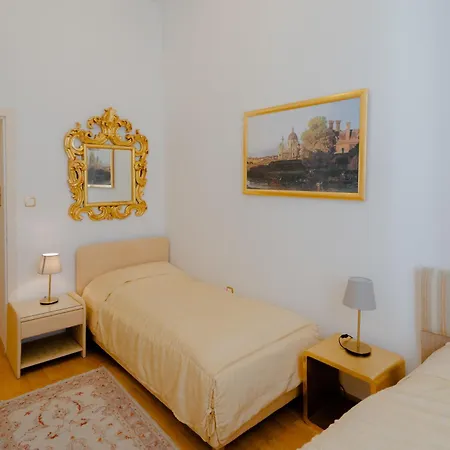 Empress Sisi Royal Apartment *