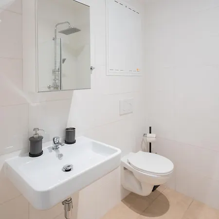 Apartment New Favoriten - Serviced Vienna