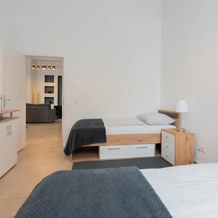 New Favoriten - Serviced Apartment Vienna