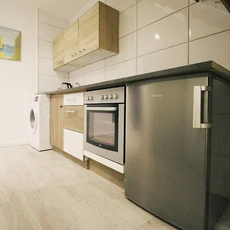 Comfortable In Akh Area Wien