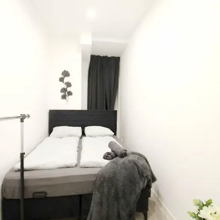 Comfortable In Akh Area Homestay *