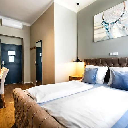 Vayalen Boutique Viena
