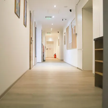 «go West» Guest Hostel Vienna