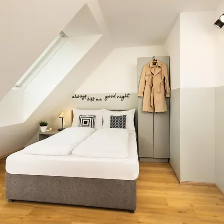 Hotel Lyf Schoenbrunn