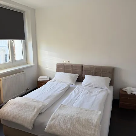 Schoene 3-br 1 Minute Zur U-bahn Vienna