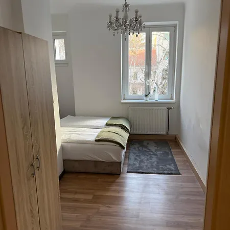 Apartment Schoene 3-br 1 Minute Zur U-bahn