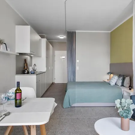 Aparthotel Hans-y Inklusive Outdoorpool & Bar Wenen